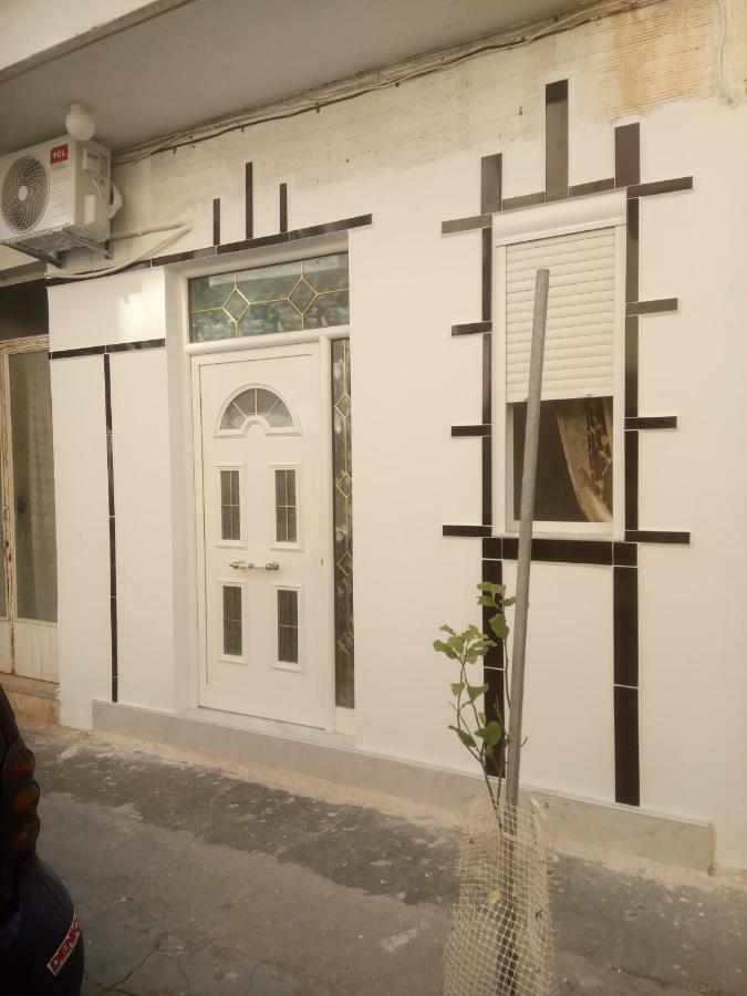 Central, Nice And Clean Apartment! ~Sitia~ Buitenkant foto